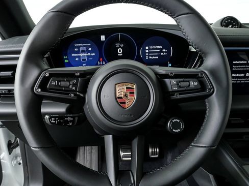 New 2025 Porsche Macan 4S Electric image 9