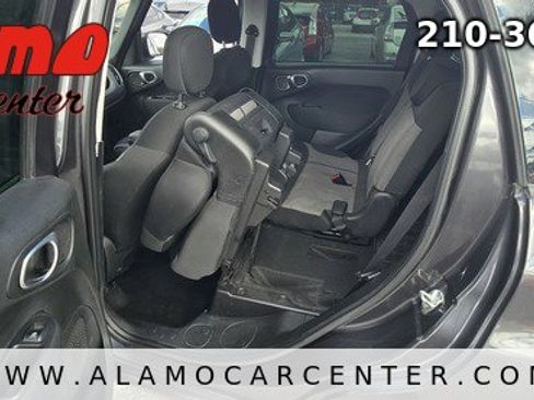 Used 2017 FIAT 500L Pop image 31