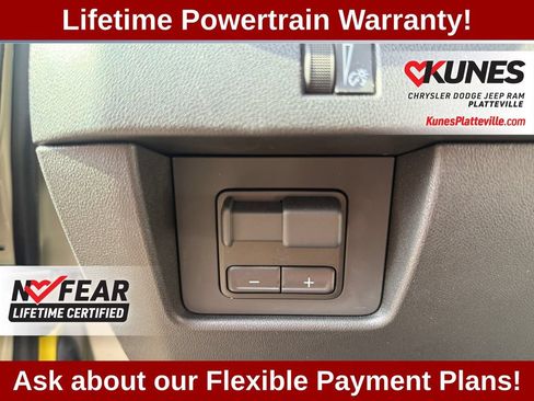 Used 2024 GMC Canyon AT4X AWD/4WD image 19