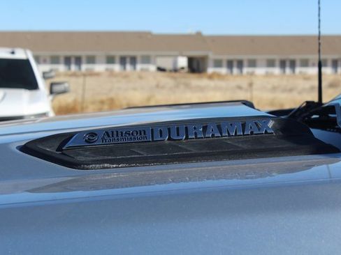 Used 2022 Chevrolet Silverado 2500 High Country w/ Safety Package II image 15