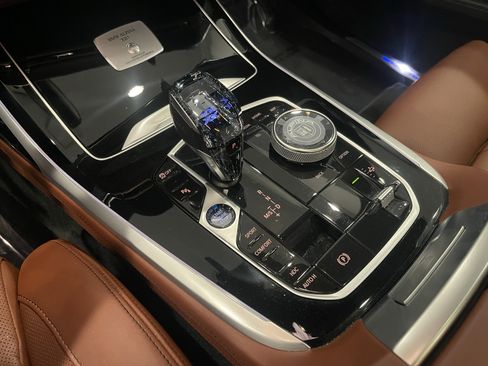 Used 2023 BMW ALPINA XB7 image 19