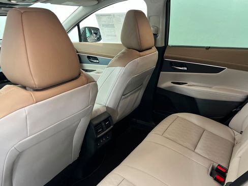 New 2026 Nissan Murano Platinum image 19