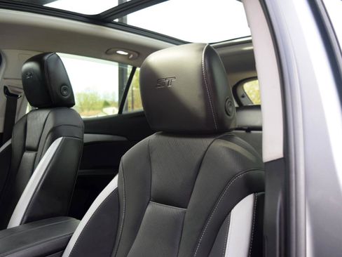 Used 2024 Buick Envision Sport Touring image 33