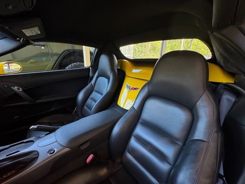 Used 2007 Chevrolet Corvette Convertible w/ Preferred Equipment Group image 34