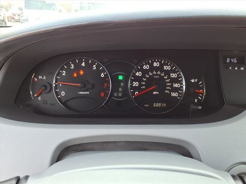 Used 2006 Toyota Avalon Limited image 26