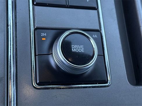 Certified 2021 Ford Expedition Max XLT image 29