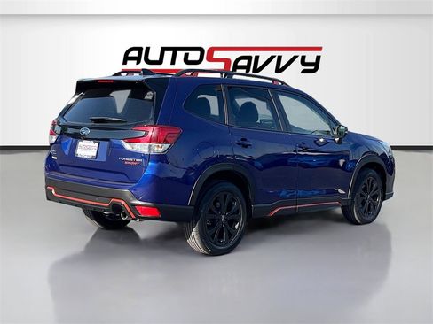 Used 2024 Subaru Forester Sport image 7