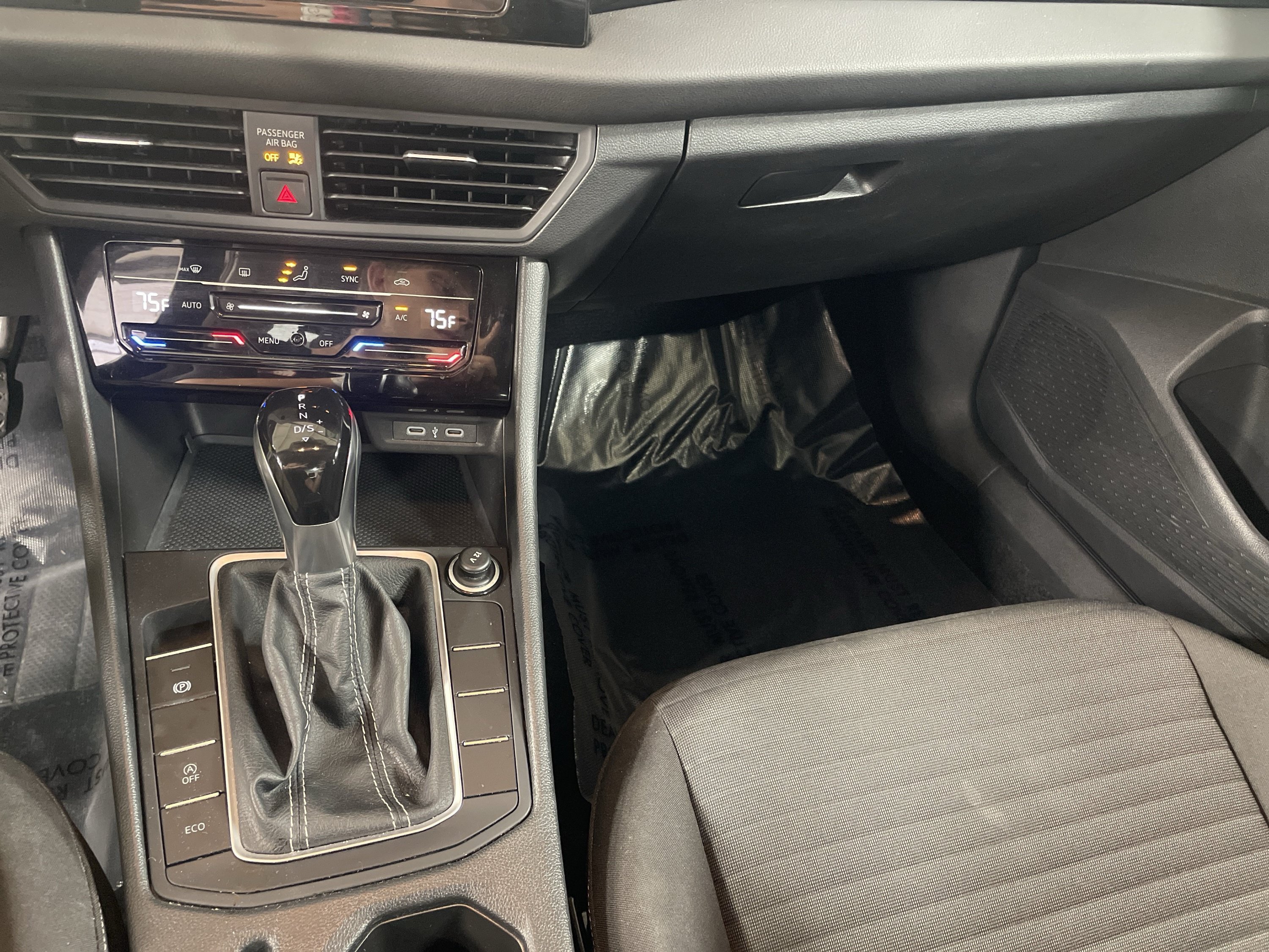 Used 2025 Volkswagen Jetta S FWD image 19