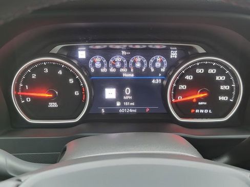 Used 2022 Chevrolet Silverado 1500 High Country w/ Z71 Off-Road Package image 27