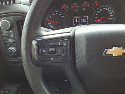 Used 2022 Chevrolet Silverado 1500 Custom AWD/4WD image 24