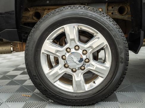 Used 2017 Chevrolet Silverado 2500 LTZ w/ Duramax Plus Package AWD/4WD image 21