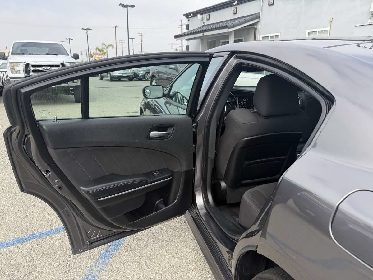 Used 2022 Dodge Charger GT RWD image 11