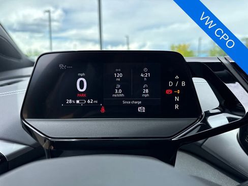 Certified 2023 Volkswagen ID.4 Pro S AWD/4WD image 16