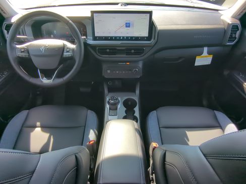New 2026 Ford Bronco Sport Outer Banks w/ Outer Banks Tech Package+ AWD/4WD image 13