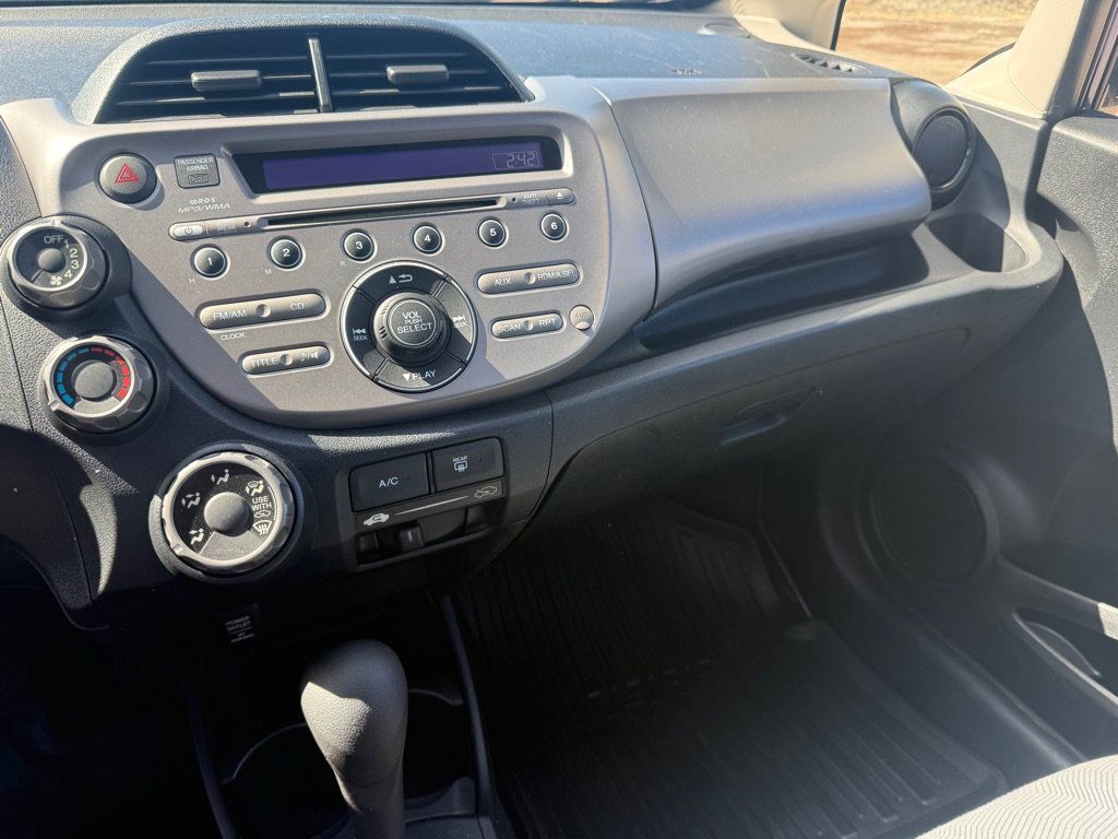 Used 2013 Honda Fit image 14