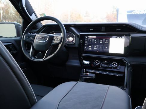 New 2025 GMC Sierra 1500 AT4X image 29