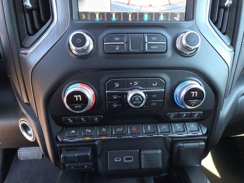 Used 2019 GMC Sierra 1500 Denali w/ Denali Ultimate Package image 25