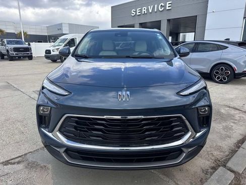 Used 2024 Buick Encore GX Preferred image 2