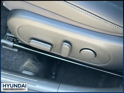 New 2027 Hyundai Kona Limited FWD image 17