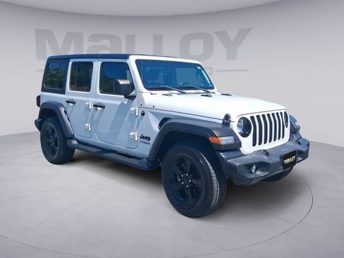 Used 2022 Jeep Wrangler Unlimited Sport AWD/4WD image 7