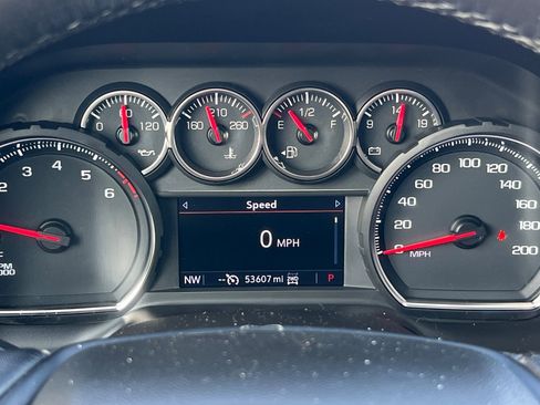 Used 2021 Chevrolet Tahoe Z71 image 25