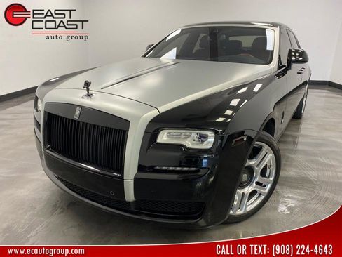 Used 2015 Rolls-Royce Ghost image 1