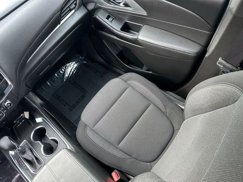 Used 2022 Chevrolet Traverse LT w/ LPO, Floor Liner Package image 20