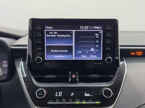 Used 2021 Toyota Corolla LE FWD image 29