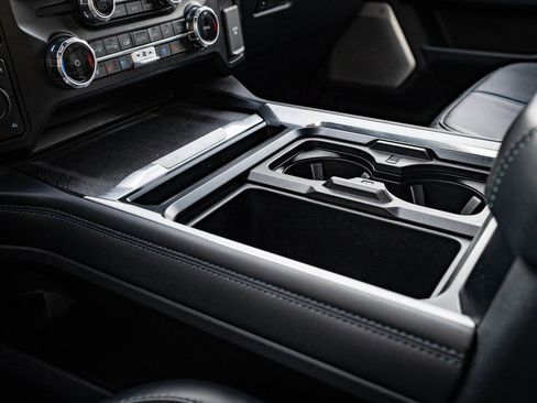 Used 2025 Ford F250 Platinum image 36