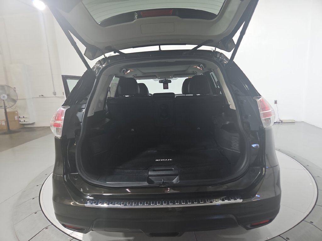Used 2016 Nissan Rogue SL w/ SL Premium Package AWD/4WD image 23