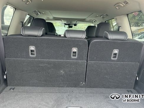 Certified 2025 INFINITI QX80 Sensory image 28