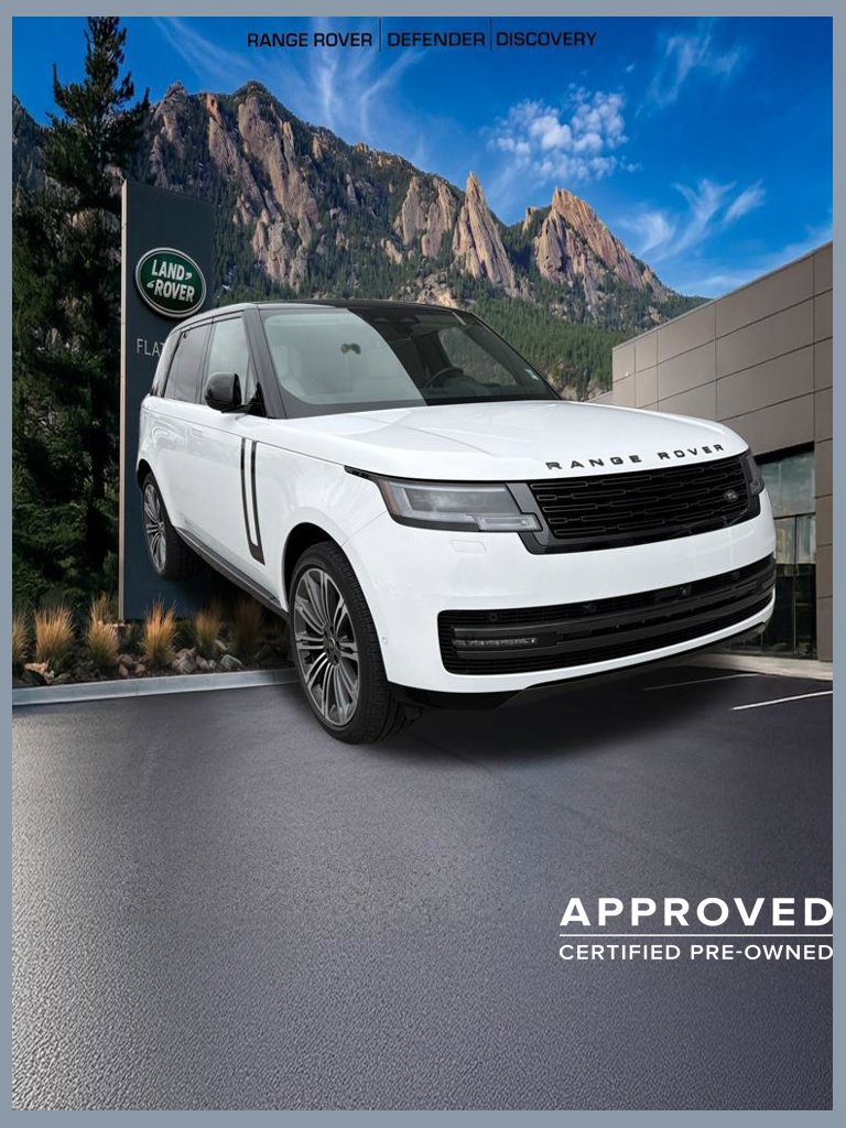 Used 2025 Land Rover Range Rover SE AWD/4WD image 1