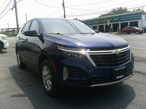 Used 2023 Chevrolet Equinox LT AWD/4WD image 7