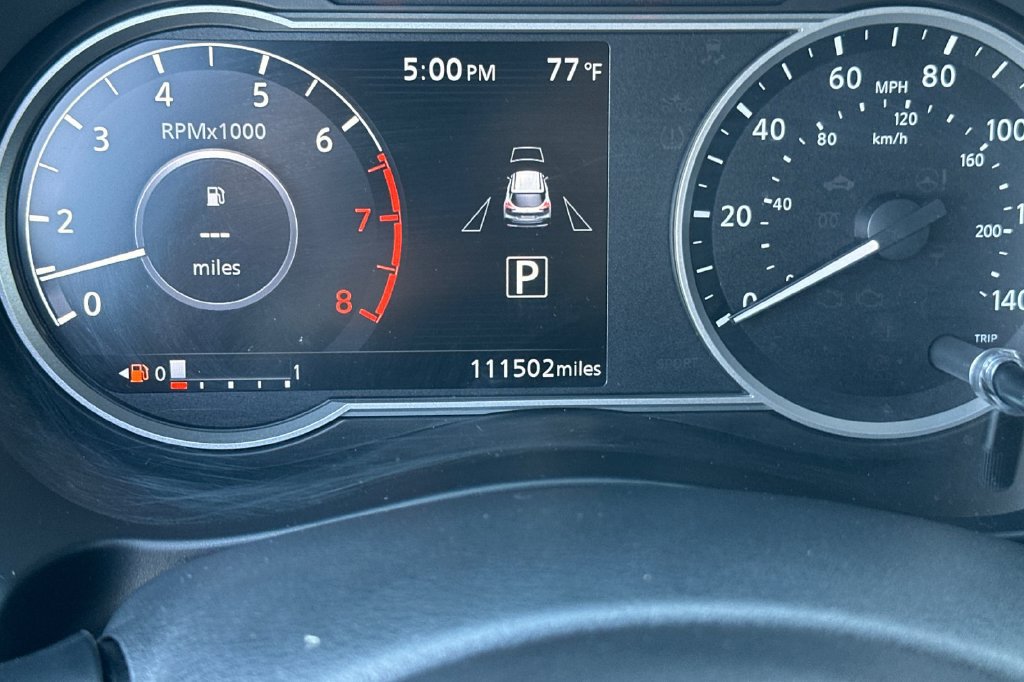 Used 2019 Nissan Kicks SR w/ SR Premium Package FWD image 24