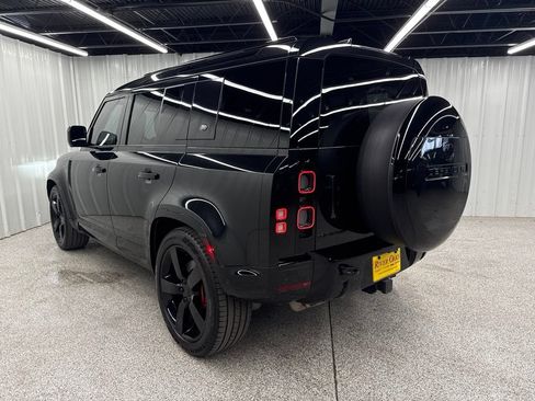 Used 2024 Land Rover Defender 110 X AWD/4WD image 4