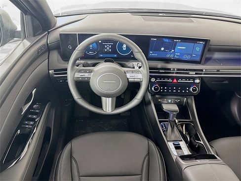 New 2025 Hyundai Santa Cruz Limited image 15