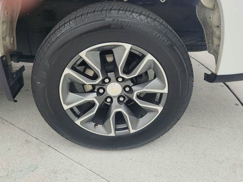 Certified 2022 Chevrolet Silverado 1500 LT w/ Texas Edition Plus image 28