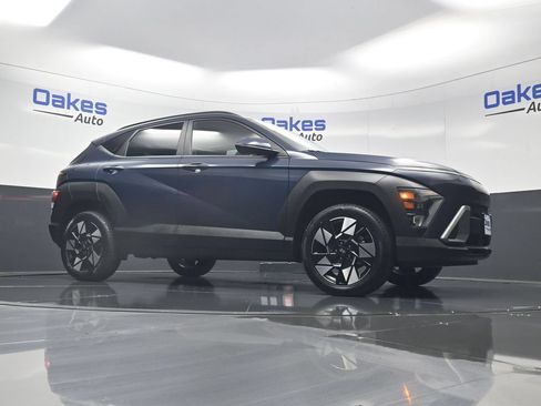 Used 2024 Hyundai Kona SEL AWD/4WD image 38