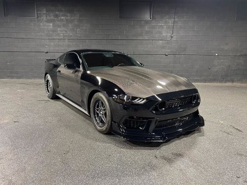 Used 2018 Ford Mustang GT Premium w/ GT Performance Package image 11