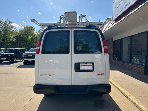Used 2022 GMC Savana 2500 w/ Driver Convenience Package RWD image 23