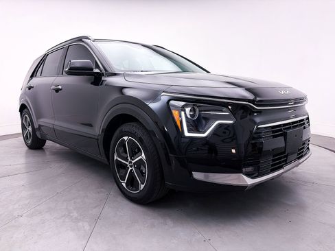 Used 2023 Kia Niro FWD image 10