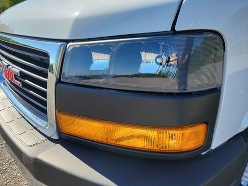 New 2025 GMC Savana 3500 w/ Power Convenience Package image 9