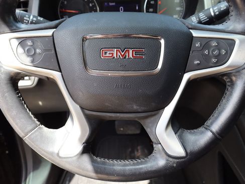 Used 2020 GMC Acadia SLT FWD image 12