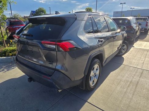 Used 2021 Toyota RAV4 XLE AWD/4WD image 16