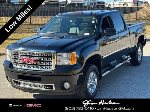Used 2011 GMC Sierra 3500 Denali w/ Suspension Package, Off-Road image 11