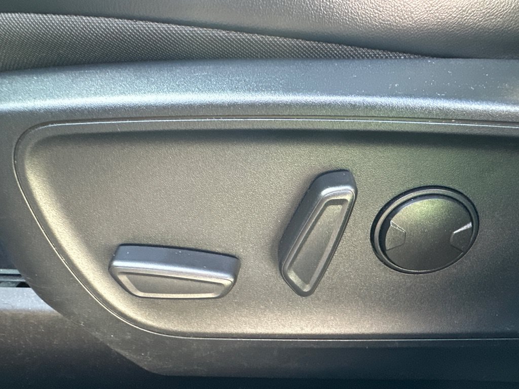 Used 2024 Ford Escape ST-Line FWD image 10