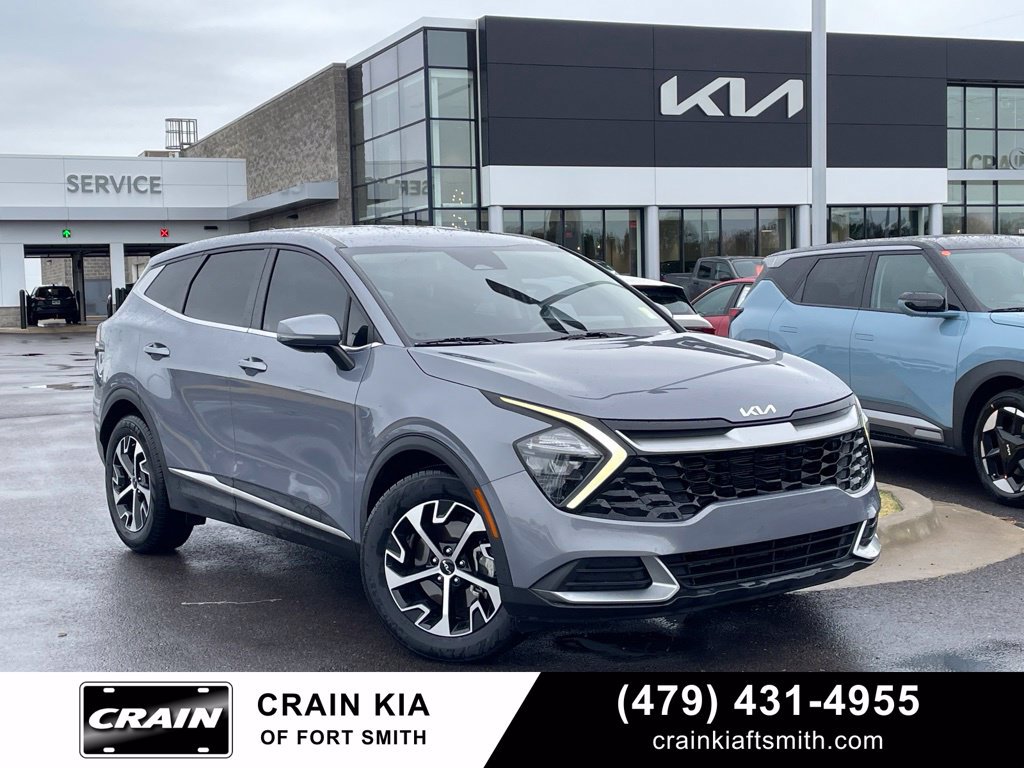 Used 2023 Kia Sportage EX FWD image 1