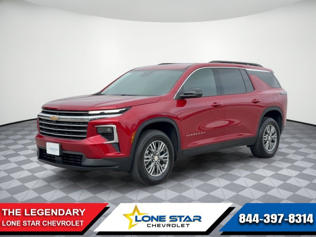 Used 2025 Chevrolet Traverse LT w/ LPO, Floor Liner Package FWD image 1
