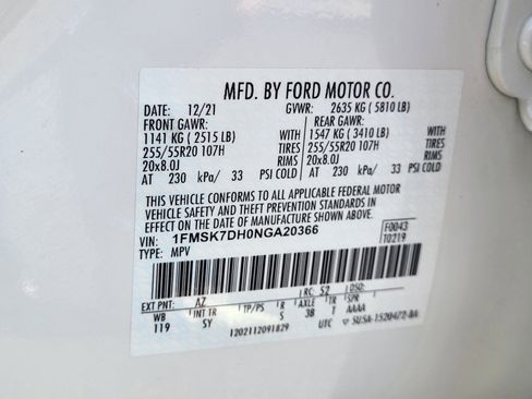Certified 2022 Ford Explorer XLT w/ Equipment Group 202A image 35