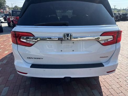 Used 2020 Honda Odyssey Touring image 9